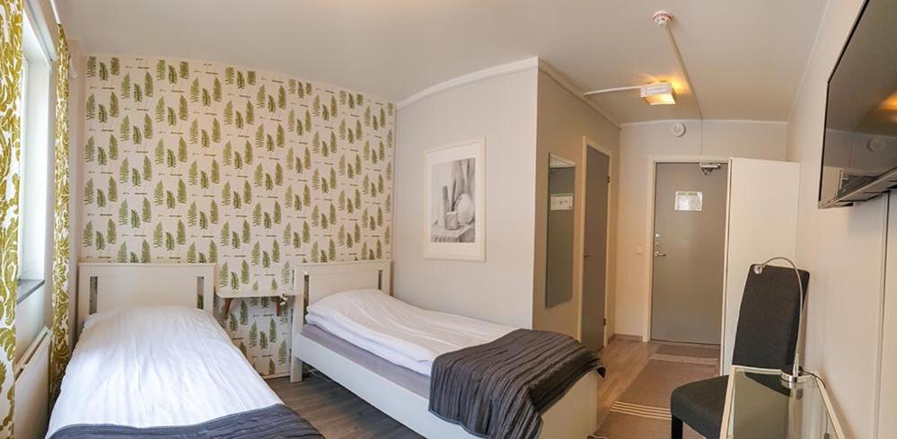 Svefi Vandrarhem - Hostel Хапаранда Екстериор снимка